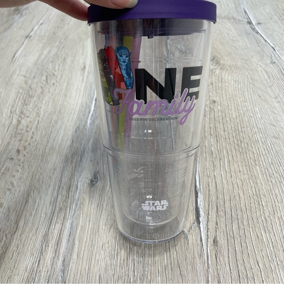 Disney Tervis Tumbler - Picture 6 of 13